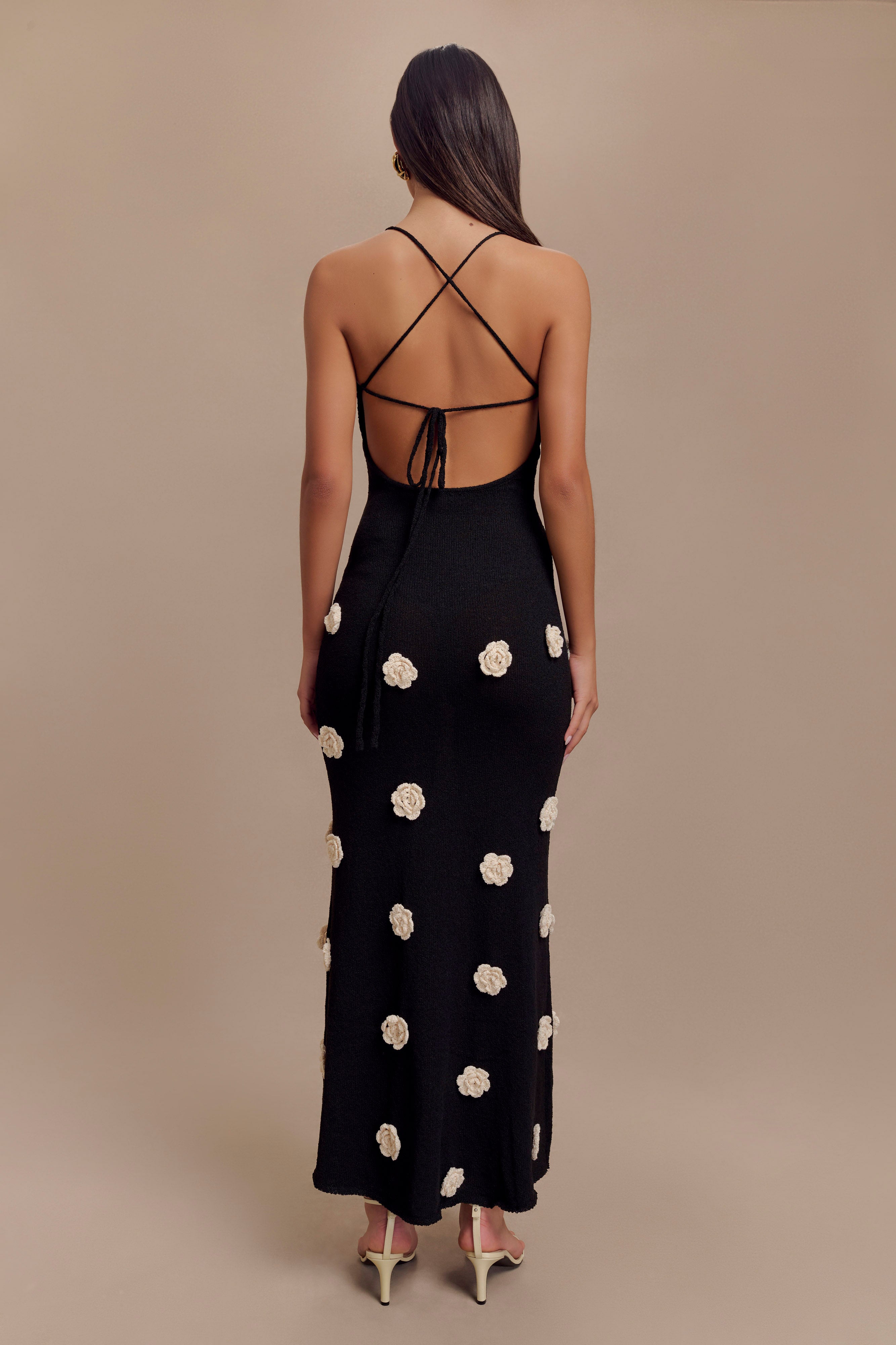 Suki Knit Maxi Dress With Flowers - Black/White