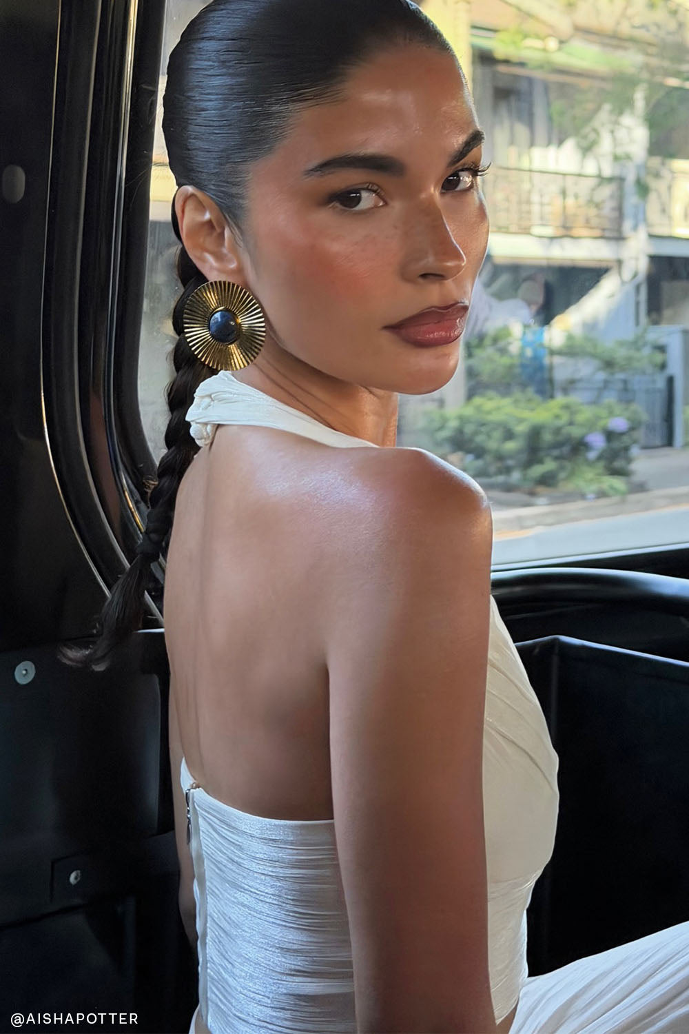 Maisie Round Gemstone Earrings - Gold